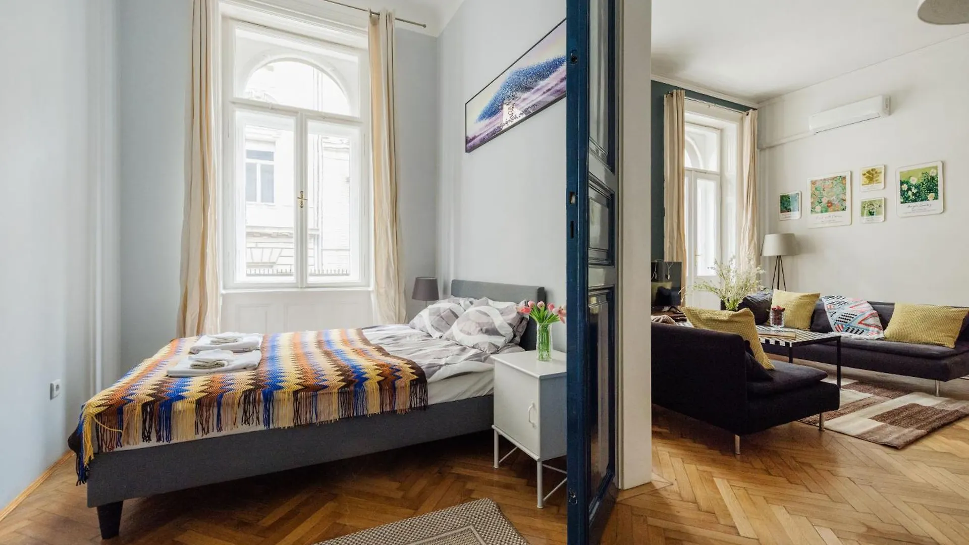 בודפשט Bright & Grand With 4 Bedrooms By New York Cafe